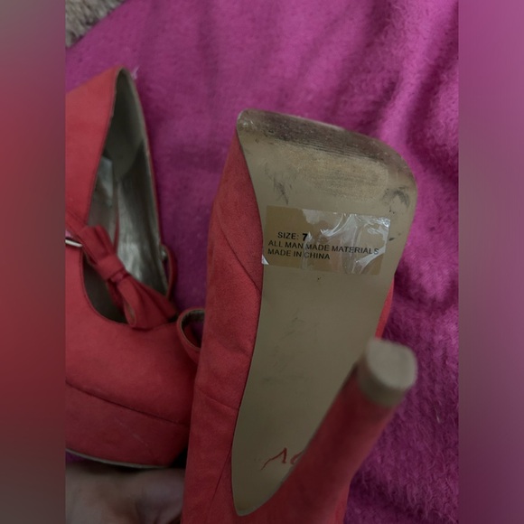 Pink bow heels - Picture 4 of 4